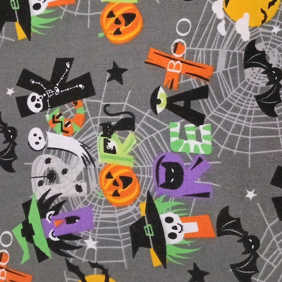 🎃Halloween Scrub 🎃UA Top  XL 🥳 👻 - Picture 6 of 9